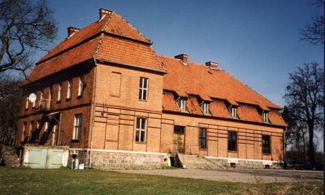 Dwór w Gubławkach widok od strony zat. Kraga