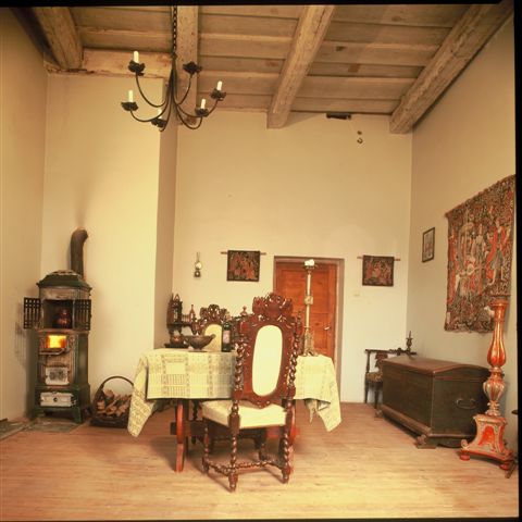 Mor�g - Jedna z zamkowych komnat